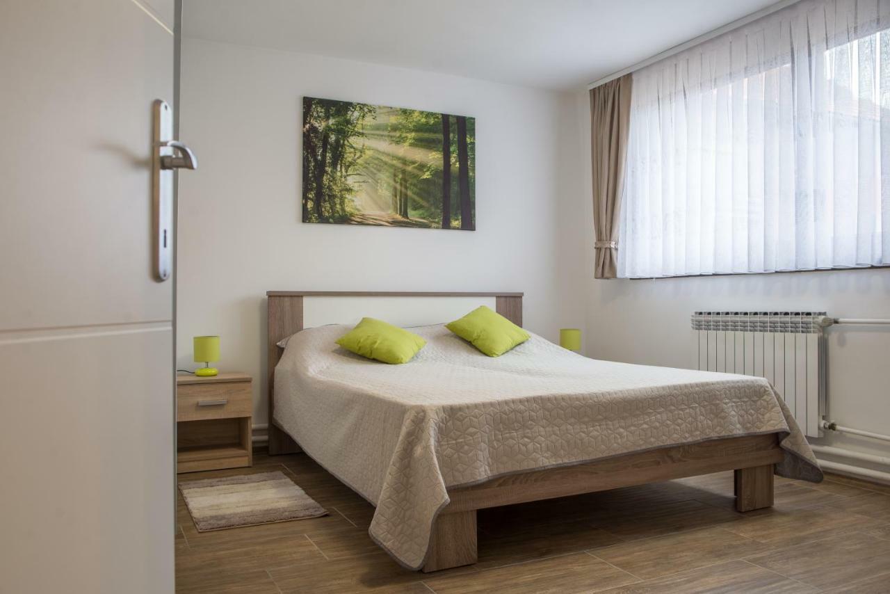 Apartment Vir Karlovac Exterior foto
